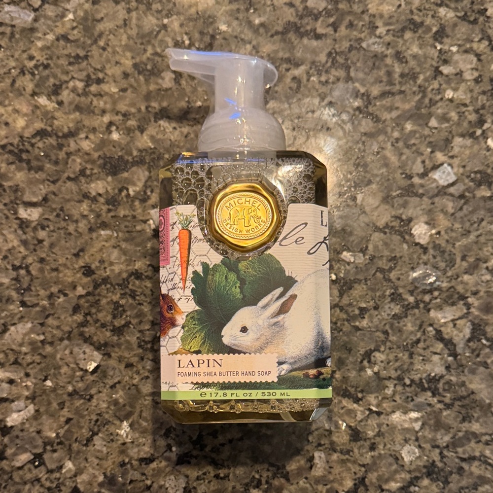 Michel Design Works Lapin Foaming Hand Soap - Green